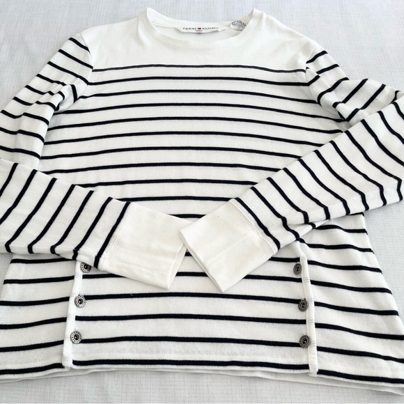 Kate Middleton style, Tommy Hilfiger Striped White & Black, Long Sleeve Size XL - Picture 2 of 9